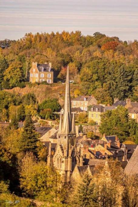 La Chouette Detente Fougères Eksteriør billede